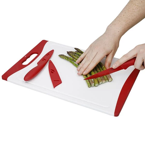 Colourworks 3 Piece Chopping Board Knife Set Red 6 Colourworks 3 Piece Chopping Board Knife Set Red - Image 4