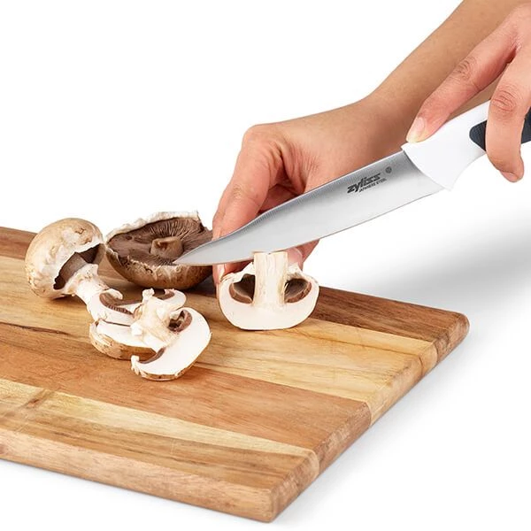 Zyliss Comfort Utility Knife 13cm/ 5 1/4'' 6 Zyliss Comfort Utility Knife 13cm/ 5 1/4'' - Image 4