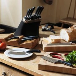 Robert Welch Signature Vegetable / Paring Knife 8cm / 3" 11 Robert Welch Signature Vegetable / Paring Knife 8cm / 3" -KITCHEN KNIVES Sales Store SIGSA2094V Robert Welch Signature Paring Knife 3