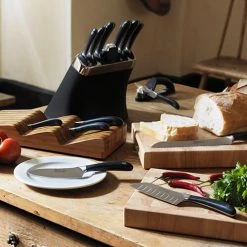 Robert Welch Signature Vegetable / Paring Knife 10cm / 4" 11 Robert Welch Signature Vegetable / Paring Knife 10cm / 4" -KITCHEN KNIVES Sales Store SIGSA2095V Robert Welch Signature Paring Knife 3